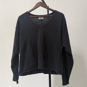 Pact Women's Organic Cotton Classic Fine Knit Relaxed Sweater. Size M